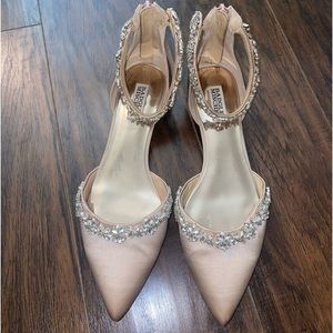 BADGLEY MISCHKA embellished pointed toe shoes